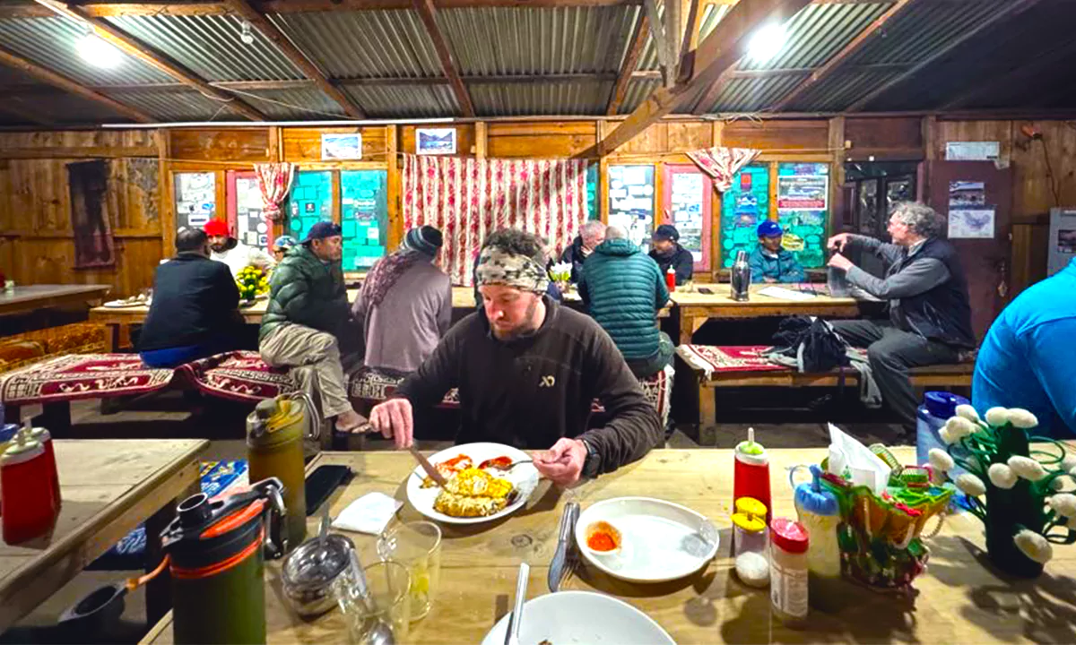 dinning hall example in a tea house - trekking accommodation in Nepal