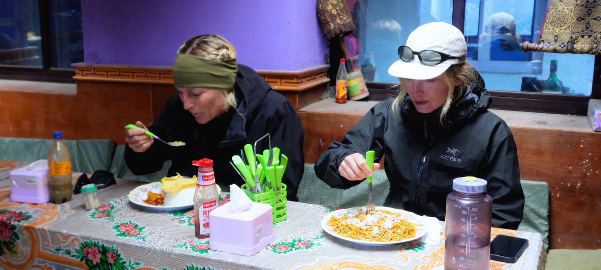 Lunch break at Nar Phu valley trek